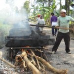 Partisipasi Warga Air Hitam dalam Merawat Jalan Bantuan PNPM Pisew
