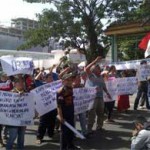 Mencari Solusi Adil Bagi Pedagang Buku Bekas