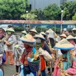 KPA: Petani Reklaiming Gedung DPR, Tuntut Omnibus Law Dihentikan