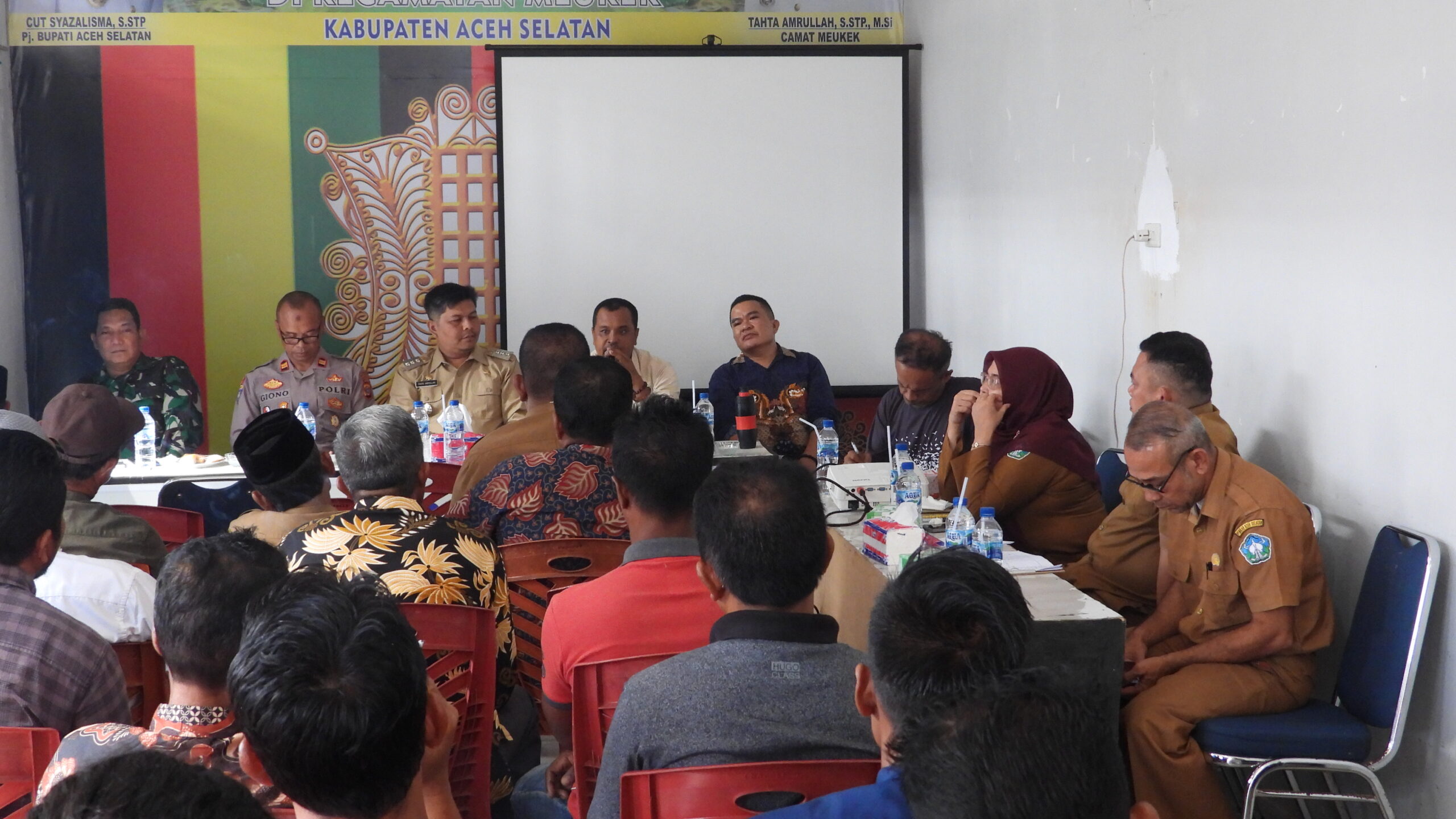 Sosialisasi Kegiatan Hutan Desa di Bukit Meuh oleh BITRA Indonesia